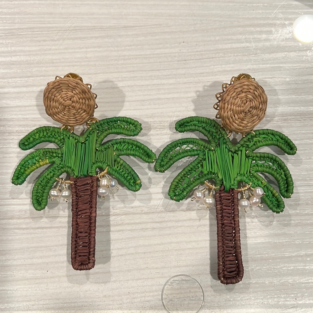Palm tree clip on earrings 🌴 NEW! Statement earrings !